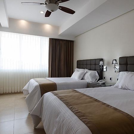 Hotel Maria Fernanda Inn Zitácuaro المظهر الخارجي الصورة